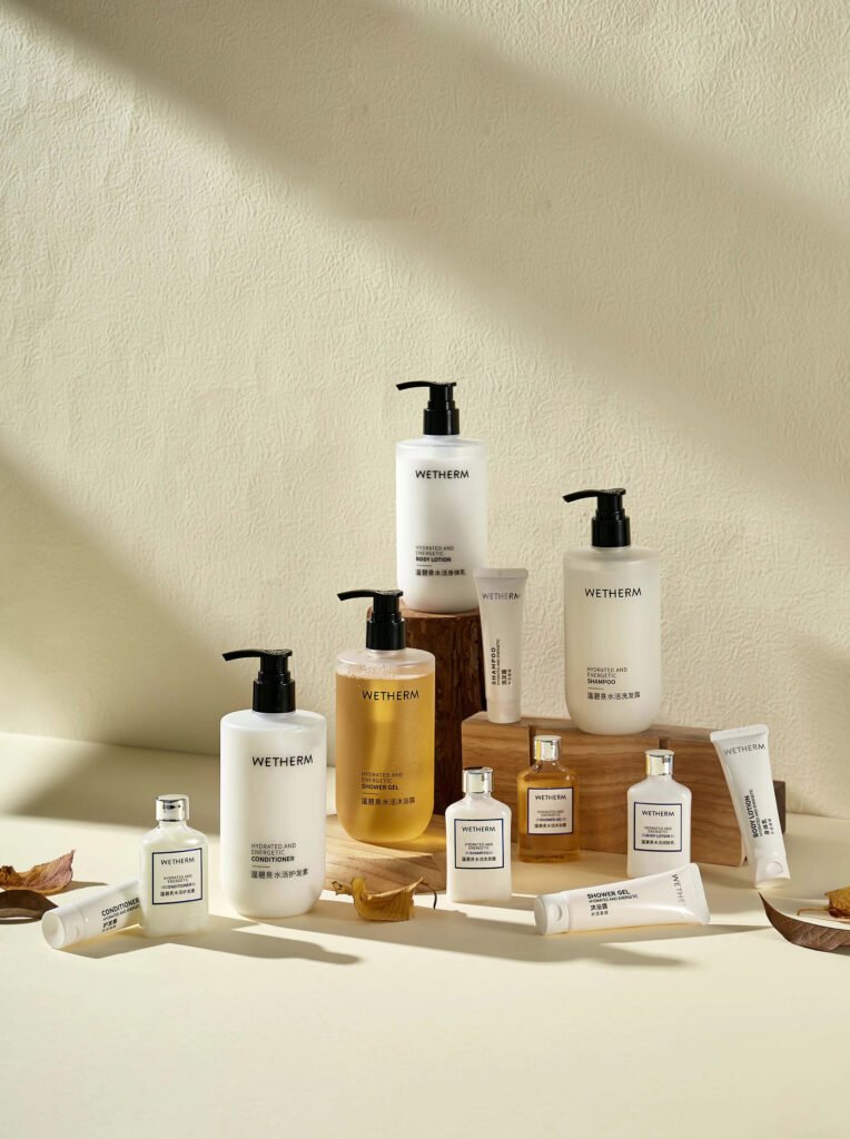 a lots of bottle of  shower gel/conditioner/lotion